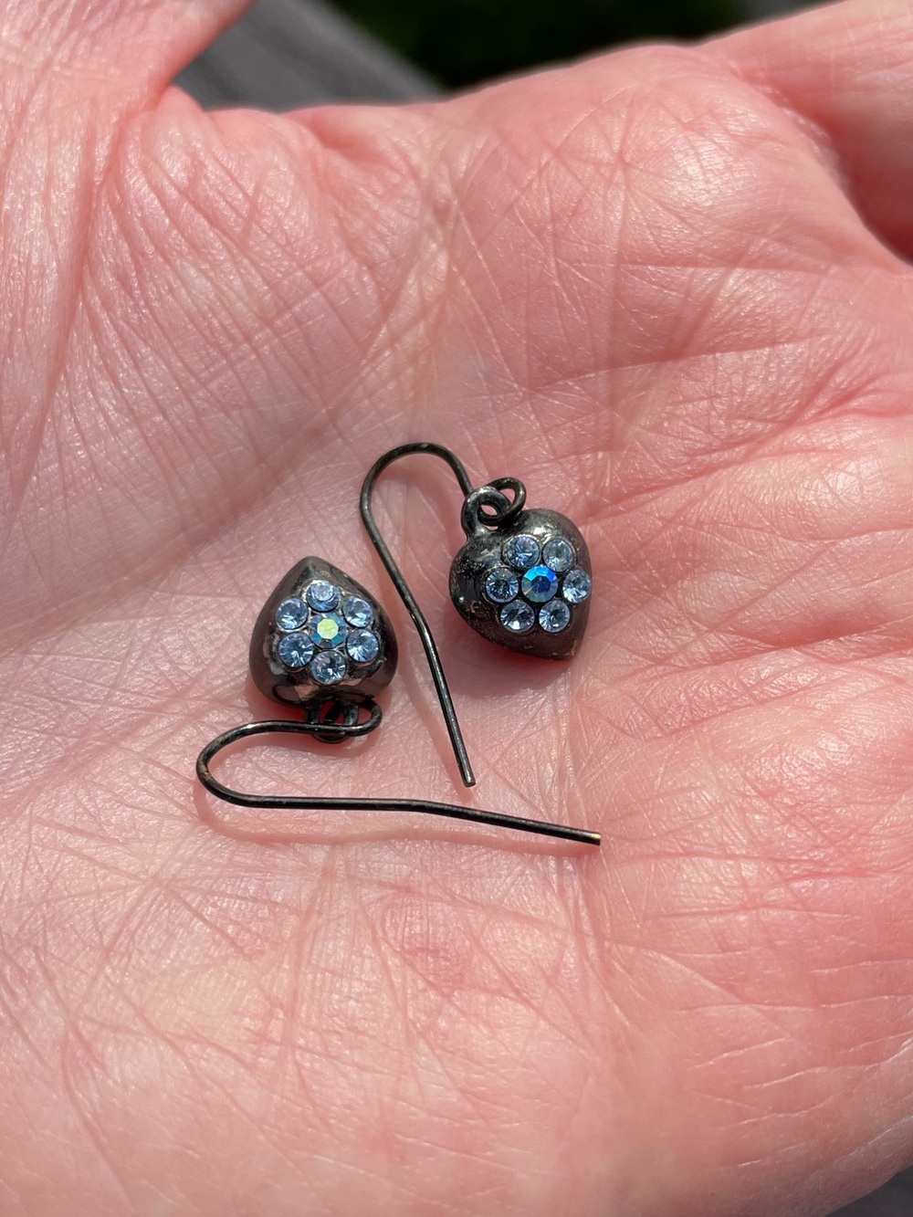 Delicate Heart Dangle Earrings with Sparkling Blue Stones and Gun-metal Finish - Picture 4 of 6